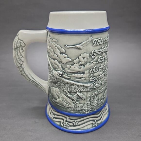 Bald Eagle Beer Stein 20oz Mug Tom O'Brien 2000 Ceramic 3D Ceramarte Brazil - Picture 4 of 9
